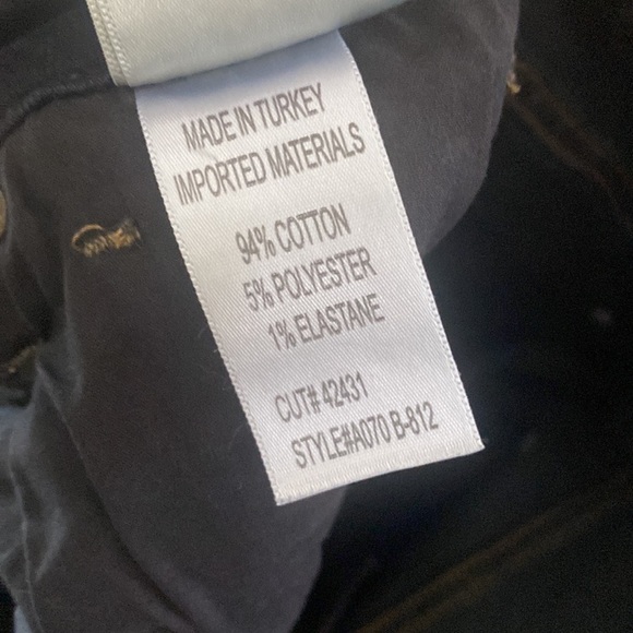 AGOLDE Dark skinny stretch distressed jeans size 26 mid rise. Busted knee - Picture 6 of 10